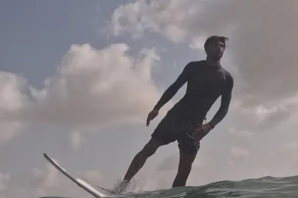 آموزش موج‌سواری